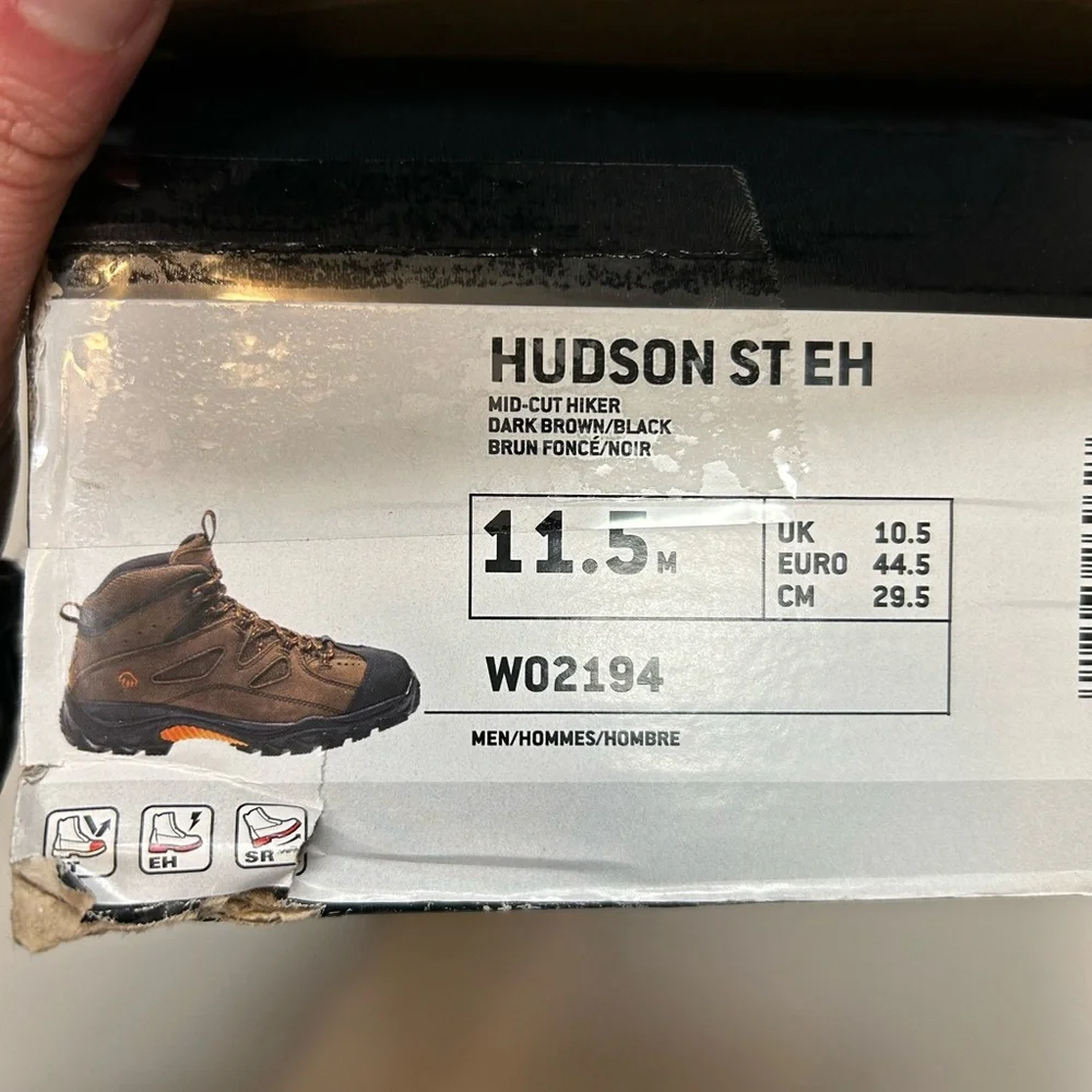 Lightweight Safety Work Boots - like new - size 11.5- Slip Resistant- steel toe